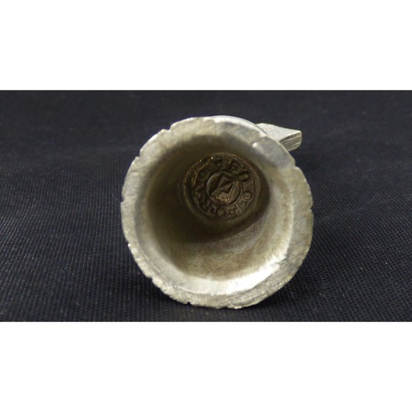 King Tut Thimble Pewter Tone Metal Signed Fort USA Collectible Sewing Vintage - Picture 7 of 11